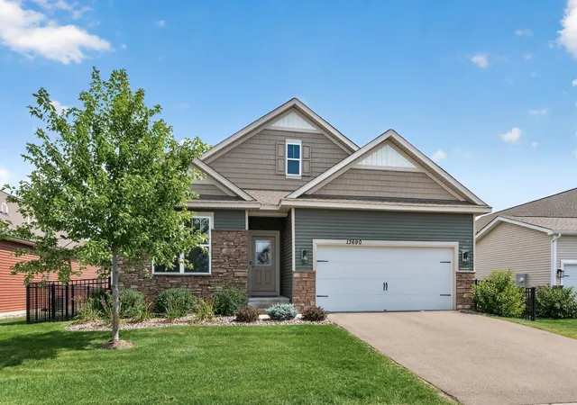Photo 3 of Single family home for sale at 13690 Applewood Trl, Rosemount, MN 55068 | MLS# 7134446 | Listing updated on 2026-09-14
