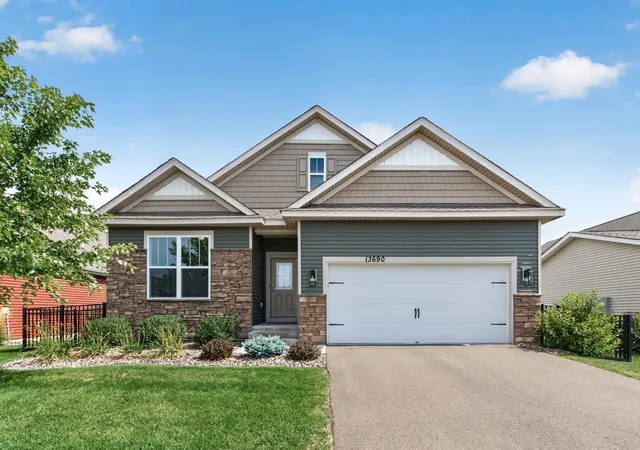 Photo 3 of Single family home for sale at 13690 Applewood Trl, Rosemount, MN 55068 | MLS# 7134446 | Listing updated on 2026-09-14