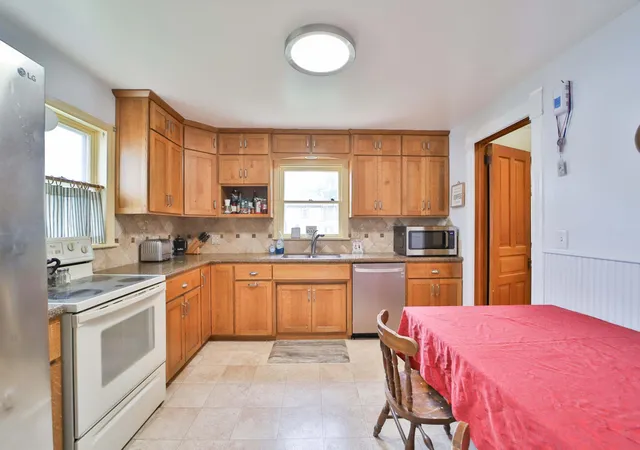 Photo 2 of Single family home for sale at 123 Minnesota Ave S, Aitkin, MN 56431 | MLS# 7134454 | Listing updated on 2026-09-10