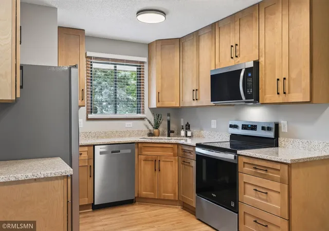 Photo 3 of Single family home for sale at 89 126Th Ln Nw, Coon Rapids, MN 55448 | MLS# 7134476 | Listing updated on 2026-09-14