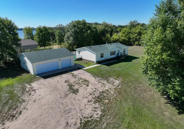 Photo 2 of Sale Pending at 1695 Sunset Access Rd Se, Alexandria, MN 56308 | MLS# 7134592 | Listing updated on 2026-09-23
