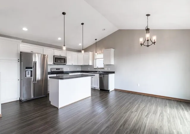 Photo 3 of Single family home for sale at 720 Mulligan St, Mankato, MN 56001 | MLS# 7134639 | Listing updated on 2026-09-11