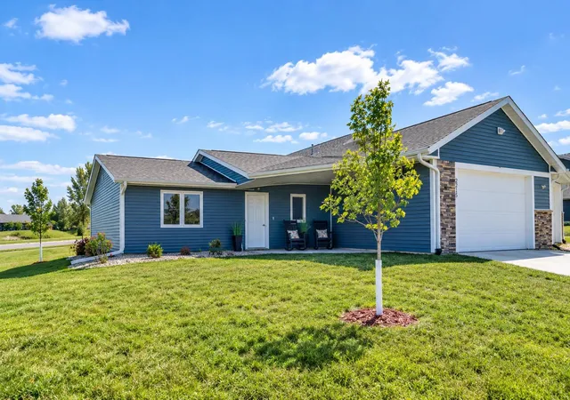 Photo 1 of Townhouse for sale at 2215 Lake Ave, New Ulm, MN 56073 | MLS# 7134767 | Listing updated on 2026-09-11