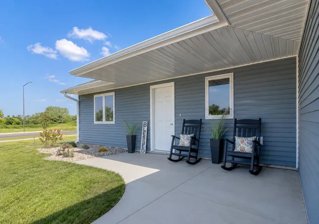 Photo 3 of Townhouse for sale at 2215 Lake Ave, New Ulm, MN 56073 | MLS# 7134767 | Listing updated on 2026-09-11