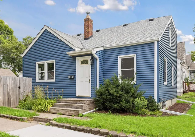 Photo 1 of Single family home for sale at 6624 Minnetonka Blvd, Minneapolis, MN 55426 | MLS# 7134770 | Listing updated on 2026-09-14