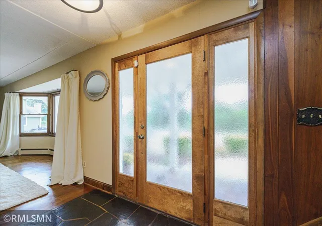 Photo 3 of Single family home for sale at 5617 29th Ave N, Crystal, MN 55422 | MLS# 7134830 | Listing updated on 2026-09-10