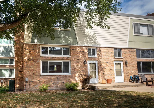 Photo 1 of Single family home for sale at 7339 W Franklin Ave, Saint Louis Park, MN 55426 | MLS# 7134839 | Listing updated on 2026-09-14