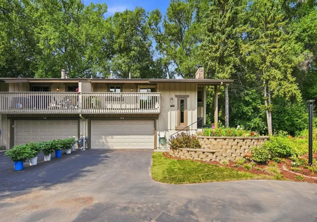 Photo 1 of Single family home for sale at 7232 Woodstock Dr, Bloomington, MN 55438 | MLS# 7134872 | Listing updated on 2026-09-15