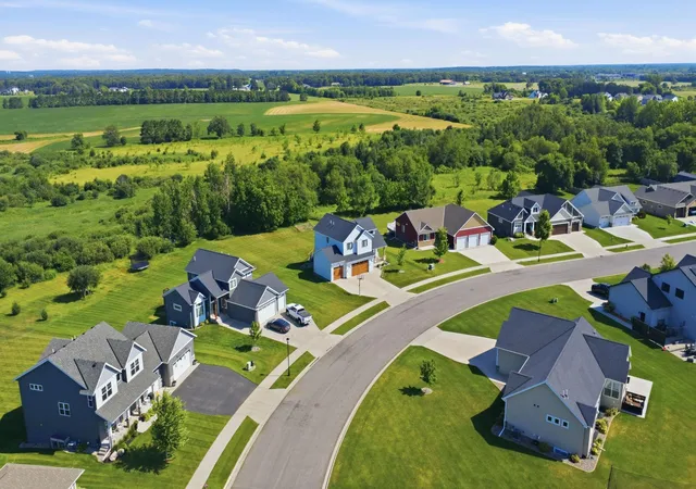 Photo 2 of Single family home for sale at 2022 Sandstone Loop N, Sartell, MN 56377 | MLS# 7134887 | Listing updated on 2026-09-15