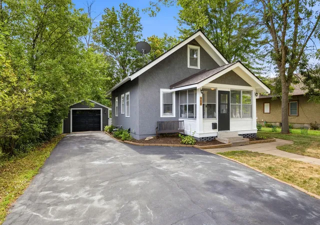 Photo 2 of Sale Pending at 408 Division St E, Buffalo, MN 55313 | MLS# 7134951 | Listing updated on 2026-09-10