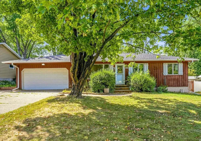 Photo 1 of Single family home for sale at 1339 Oak St, River Falls, WI 54022 | MLS# 7135016 | Listing updated on 2026-09-08