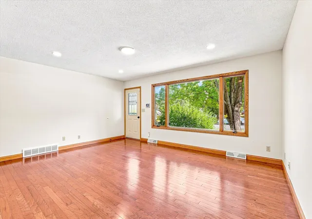 Photo 3 of Single family home for sale at 1339 Oak St, River Falls, WI 54022 | MLS# 7135016 | Listing updated on 2026-09-08