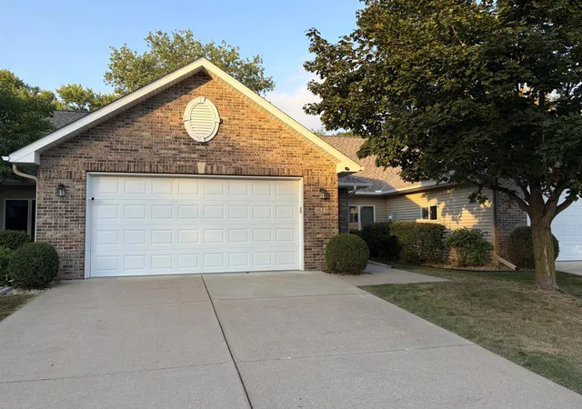 Single family home for sale at 1823 Bohmbach Dr, Red Wing, MN 55066 | MLS# 7135021