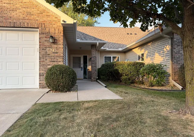 Photo 3 of Single family home for sale at 1823 Bohmbach Dr, Red Wing, MN 55066 | MLS# 7135021 | Listing updated on 2026-09-10