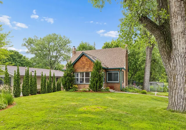 Photo 2 of Single family home for sale at 2940 Maryland Ave S, Saint Louis Park, MN 55426 | MLS# 7135137 | Listing updated on 2026-09-15