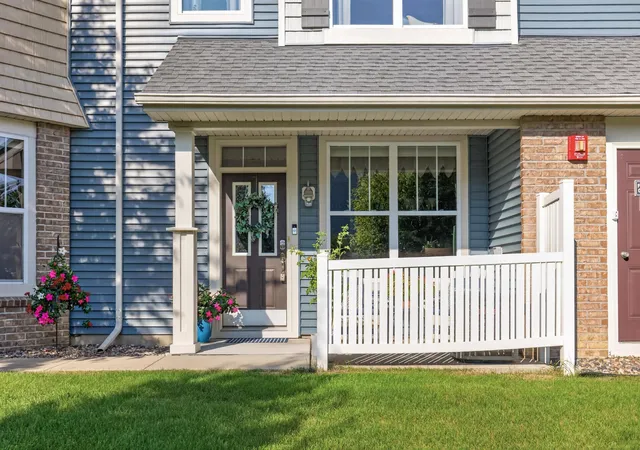 Photo 3 of Single family home for sale at 9540 Washington Blvd #5, Chanhassen, MN 55317 | MLS# 7135140 | Listing updated on 2026-09-11