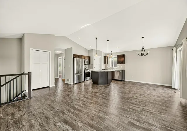 Photo 4 of Single family home for sale at 5526 Harvest Lake Dr NW, Rochester, MN 55901 | MLS# 7135158 | Listing updated on 2026-09-11