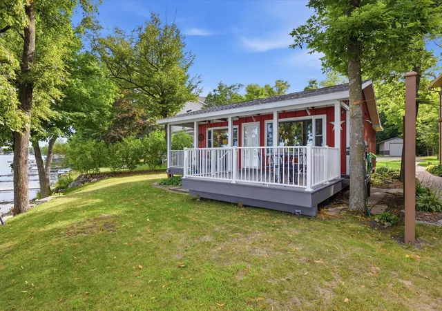 Photo 2 of Sale Pending at 62144 200th Street, Litchfield, MN 55355 | MLS# 7135162 | Listing updated on 2026-09-11