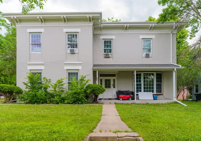 Photo 1 of Multi family home for sale at 820 S Minnesota Ave, Saint Peter, MN 56082 | MLS# 7135260 | Listing updated on 2026-09-14