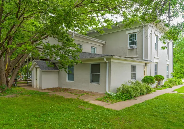 Listing Photo 4 - Condo for sale in building located at 820 S Minnesota Ave, Saint Peter, MN 56082