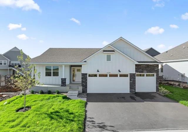 Photo 1 of Single family home for sale at 20096 Ginseng Wy, Lakeville, MN 55044 | MLS# 7135312 | Listing updated on 2026-09-23