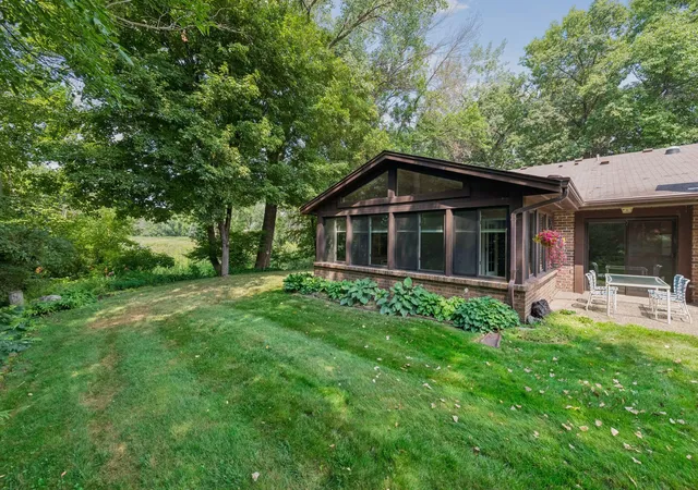 Photo 3 of Single family home for sale at 1254 Archer Ln N, Plymouth, MN 55447 | MLS# 7135319 | Listing updated on 2026-09-14
