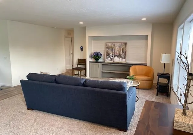 Photo 3 of Single family home for sale at 404 Ne 1st St, Staples, MN 56479 | MLS# 7135445 | Listing updated on 2026-09-11