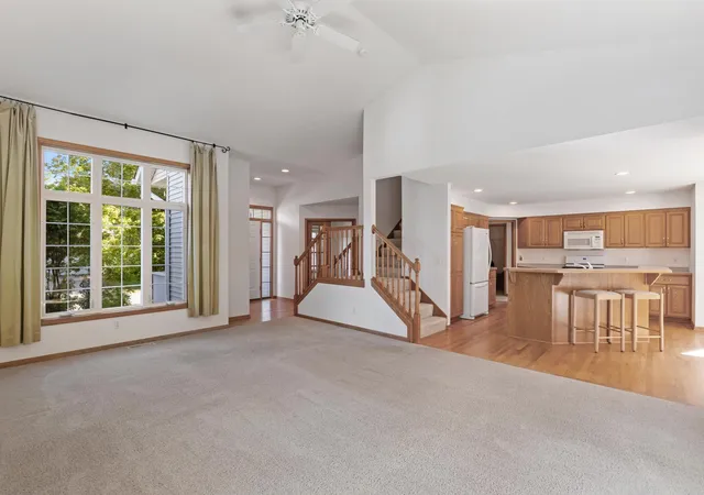 Photo 3 of Sale Pending at 1335 Woods Crk Dr, Delano, MN 55328 | MLS# 7135478 | Listing updated on 2026-09-10
