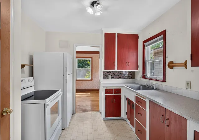 Photo 4 of Sale Pending at 6800 W 26Th St, Saint Louis Park, MN 55426 | MLS# 7135486 | Listing updated on 2026-09-17