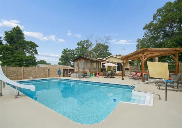 Photo 1 of Single family home for sale at 1200 301st Ave Nw, Isanti, MN 55040 | MLS# 7135495 | Listing updated on 2026-09-11