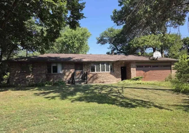 Photo 1 of Sale Pending at 511 Ely St Ne, Minneapolis, MN 55432 | MLS# 7135705 | Listing updated on 2026-09-11