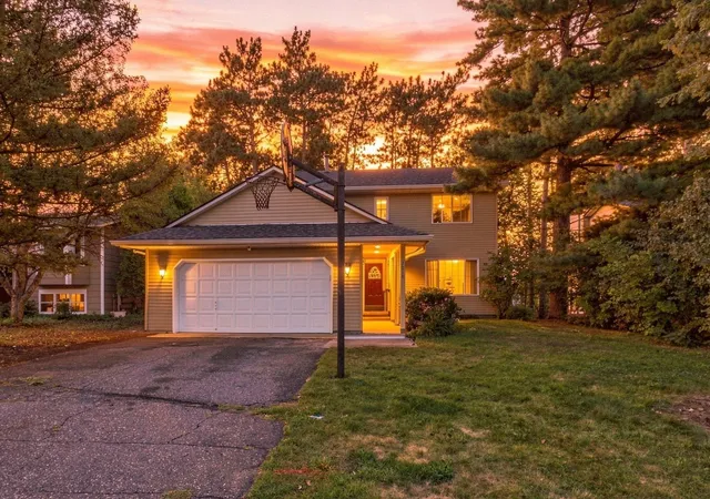 Photo 1 of Single family home for sale at 7018 43rd Street N, Saint Paul, MN 55128 | MLS# 7135728 | Listing updated on 2026-09-14