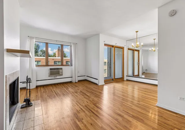 Listing Photo 5 - Condo for sale in building located at 2928 Dean Pkwy, Minneapolis, MN 55416 - Unit #5L