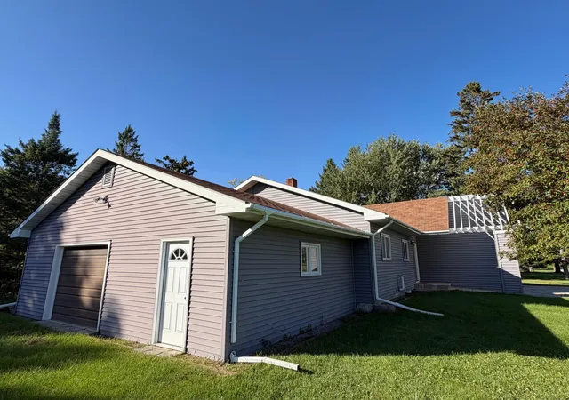 Photo 2 of Single family home for sale at 32965 County Road 5, Warroad, MN 56763 | MLS# 7135930 | Listing updated on 2026-09-10
