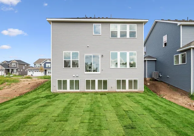 Photo 2 of Single family home for sale at 1473 Philipp Way, Shakopee, MN 55379 | MLS# 7135989 | Listing updated on 2026-09-10