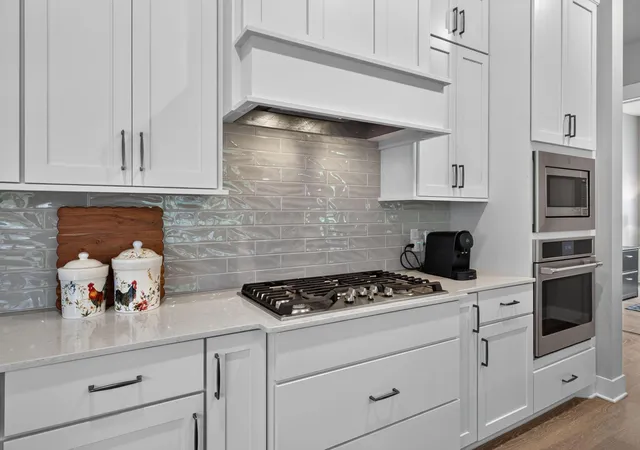 Photo 3 of Single family home for sale at 5900 Ayrshire Ln, Excelsior, MN 55331 | MLS# 7136070 | Listing updated on 2026-10-07