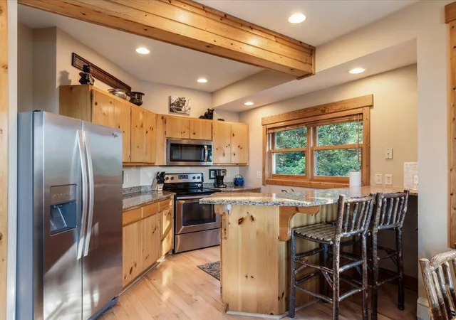 Photo 4 of Single family home for sale at Cove Point Lodge 4576 Side Cottages #410, Beaver Bay, MN 55601 | MLS# 7136347 | Listing updated on 2026-09-14