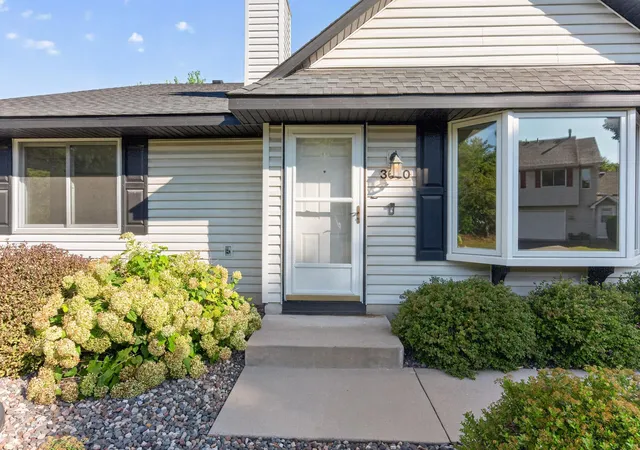 Photo 3 of Single family home for sale at 3630 Gershwin Ln N, Saint Paul, MN 55128 | MLS# 7136350 | Listing updated on 2026-09-15