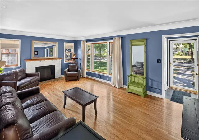 Photo 2 of Sale Pending at 6009 13th Avenue S, Minneapolis, MN 55417 | MLS# 7136358 | Listing updated on 2026-09-14