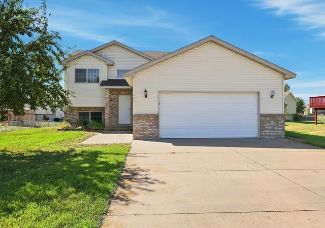 Single family home for sale at 605 7th Avenue SW, Rice, MN 56367 | MLS# 7136361