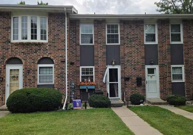 Photo 2 of Single family home for sale at 1513 5th Avenue Nw, Austin, MN 55912 | MLS# 7136424 | Listing updated on 2026-10-06