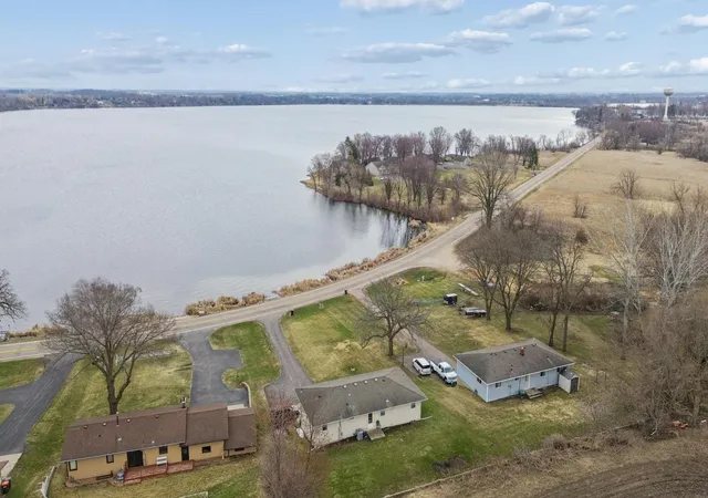 Photo 2 of Single family home for sale at 5369 County Rd 6 SW, Howard Lake, MN 55349 | MLS# 7136499 | Listing updated on 2026-09-14