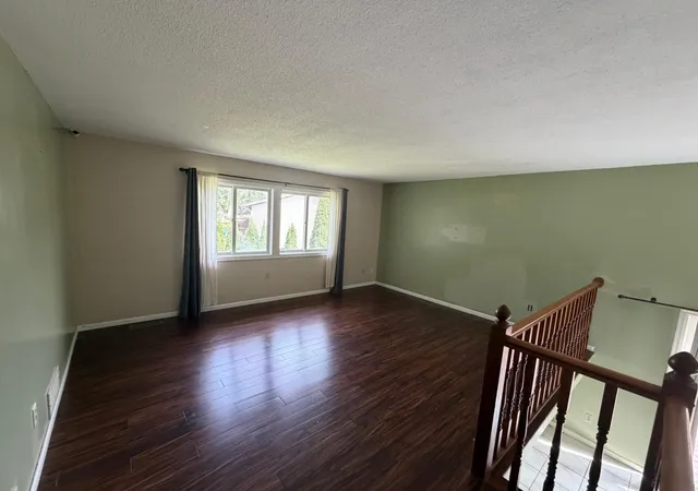 Photo 3 of Single family home for sale at 6546 Upper 22nd St N, Saint Paul, MN 55128 | MLS# 7136525 | Listing updated on 2026-09-11