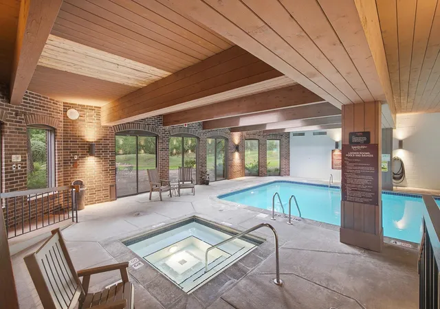 Photo 3 of Condo for sale at 6051 Laurel Ave #214, Minneapolis, MN 55416 | MLS# 7136585 | Listing updated on 2026-09-15