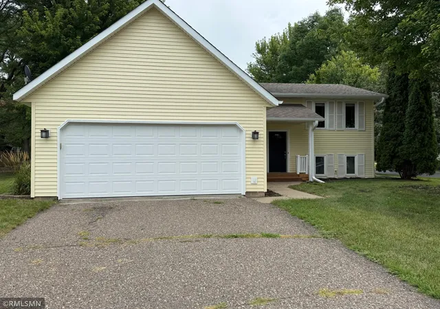 Photo 1 of Single family home for sale at 3888 Gibraltar Trl, Saint Paul, MN 55123 | MLS# 7136637 | Listing updated on 2026-09-17