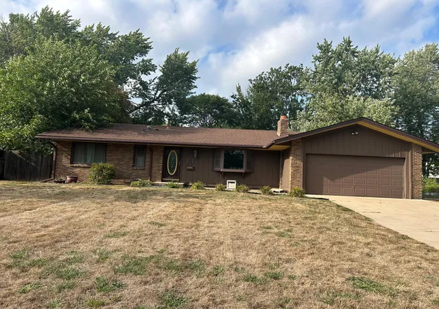 Photo 2 of Single family home for sale at 8514 85th Street S, Cottage Grove, MN 55016 | MLS# 7136644 | Listing updated on 2026-09-14