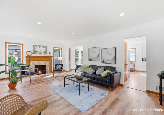 Photo 3 of Single family home for sale at 1515 Upton Ave N, Minneapolis, MN 55411 | MLS# 7136653 | Listing updated on 2026-10-02