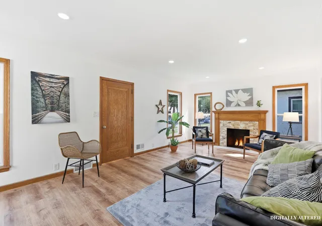Photo 4 of Single family home for sale at 1515 Upton Ave N, Minneapolis, MN 55411 | MLS# 7136653 | Listing updated on 2026-10-02