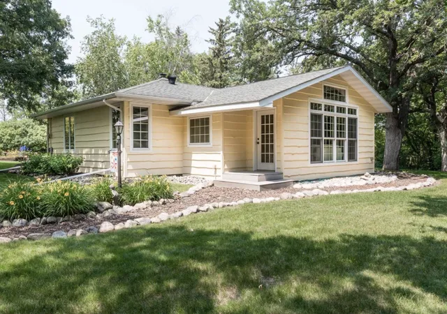 Photo 1 of Single family home for sale at 24514 N Wall Lake Dr, Fergus Falls, MN 56537 | MLS# 7136682 | Listing updated on 2026-09-10