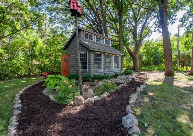 Photo 3 of Single family home for sale at 24514 N Wall Lake Dr, Fergus Falls, MN 56537 | MLS# 7136682 | Listing updated on 2026-09-10